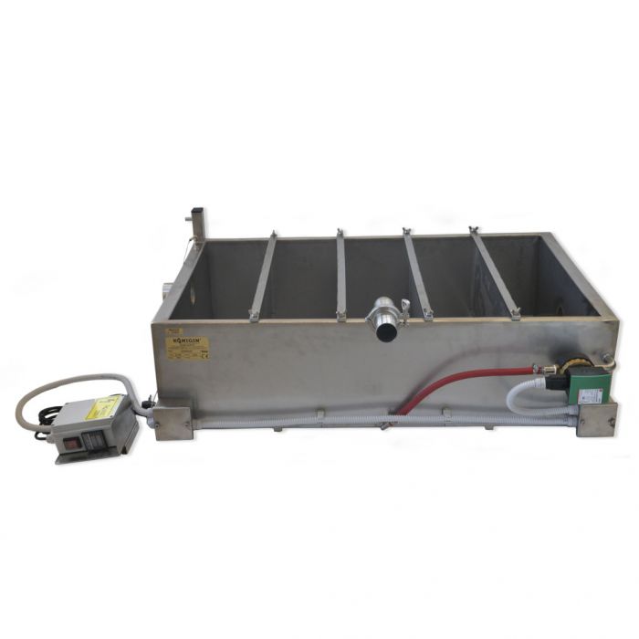 Honey sump with strainers, 160 litres, Heated Hot Water Jacket (1.1kW)