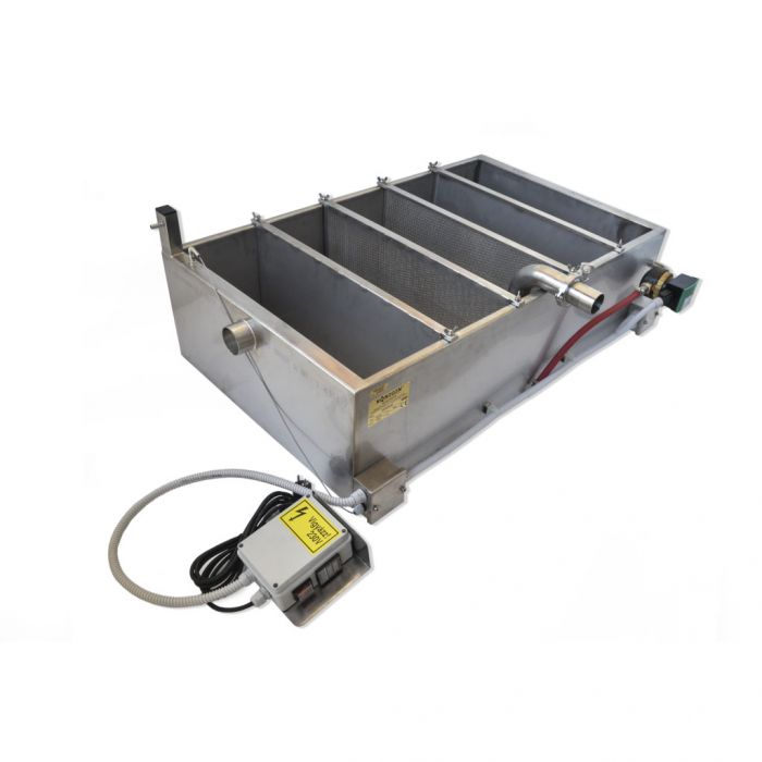 Honey sump with strainers, 160 litres, Heated Hot Water Jacket (1.1kW)